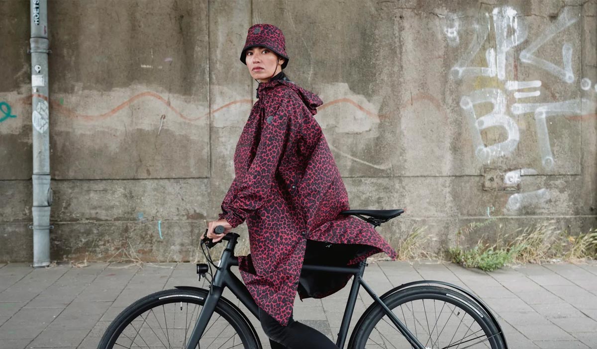 AGU Motion Leoprint Regenponcho Unisex AGU_Motion-Poncho-Leopard_06