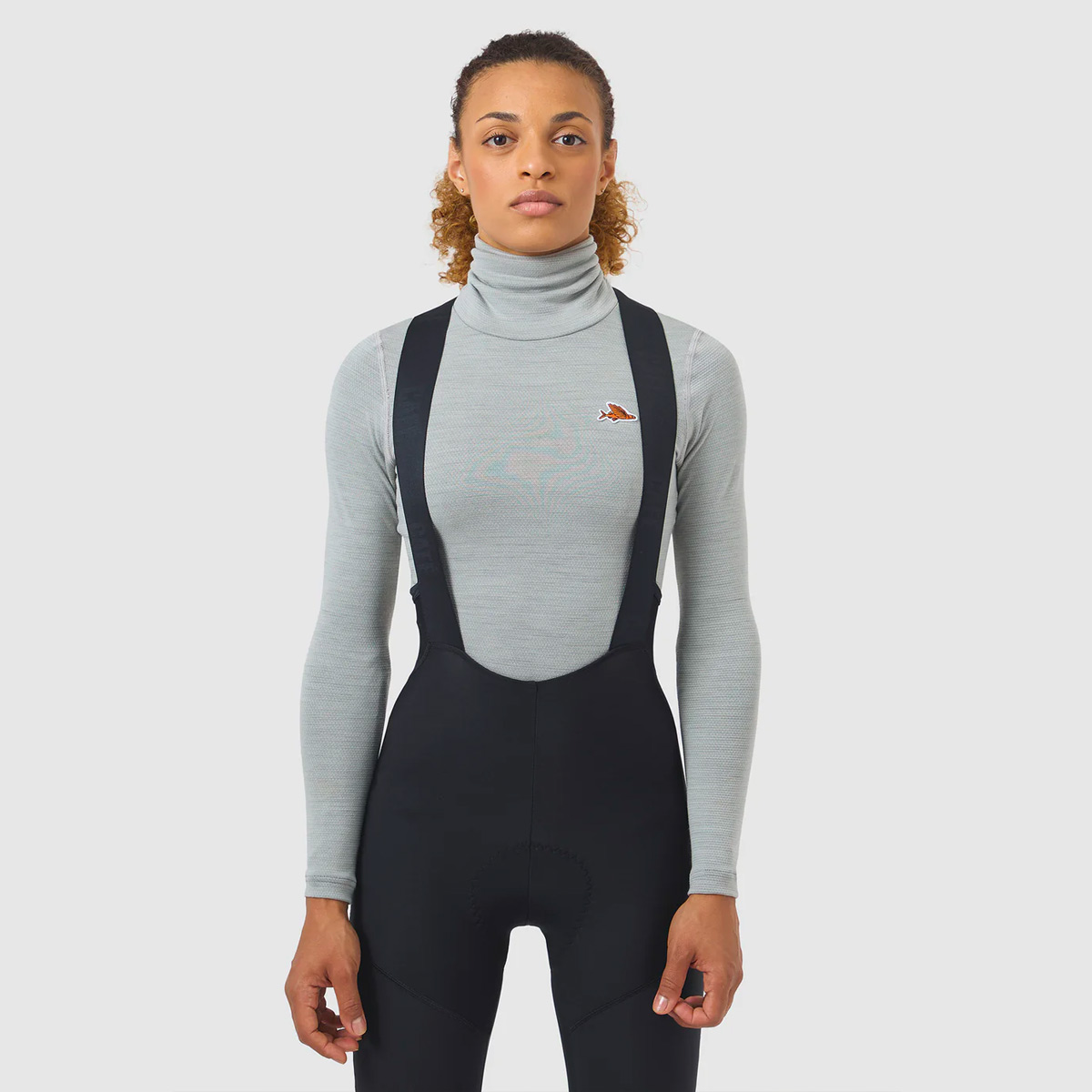 Carmen Merino Blend Base Layer Women Cafe-du-Cycliste_CARMEN_Base-Layer-Long-Sleeve_-MOUNTAIN-FOG_03