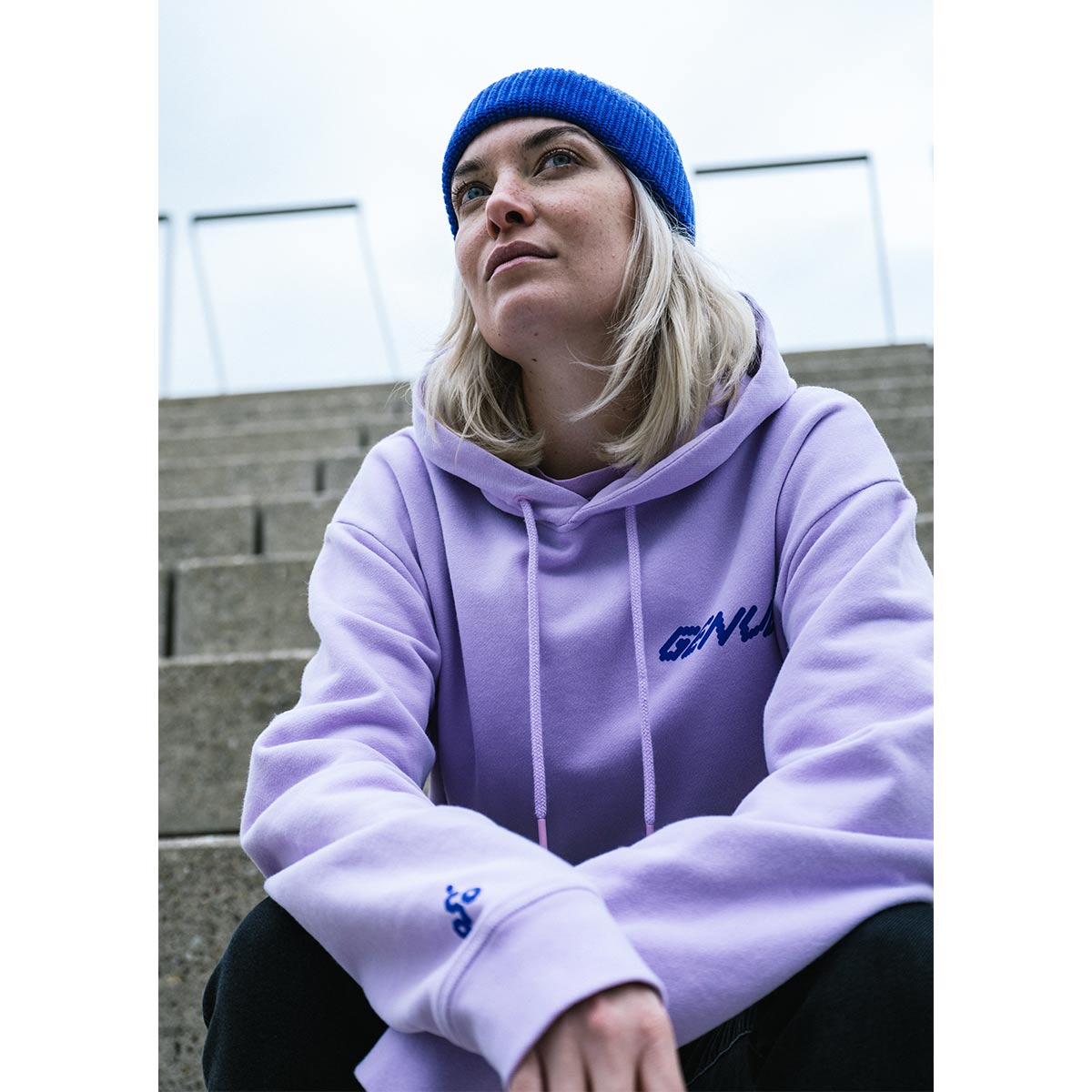 GENVELO Logo Hoodie Unisex GENVELO_Hoodie_liliac_05
