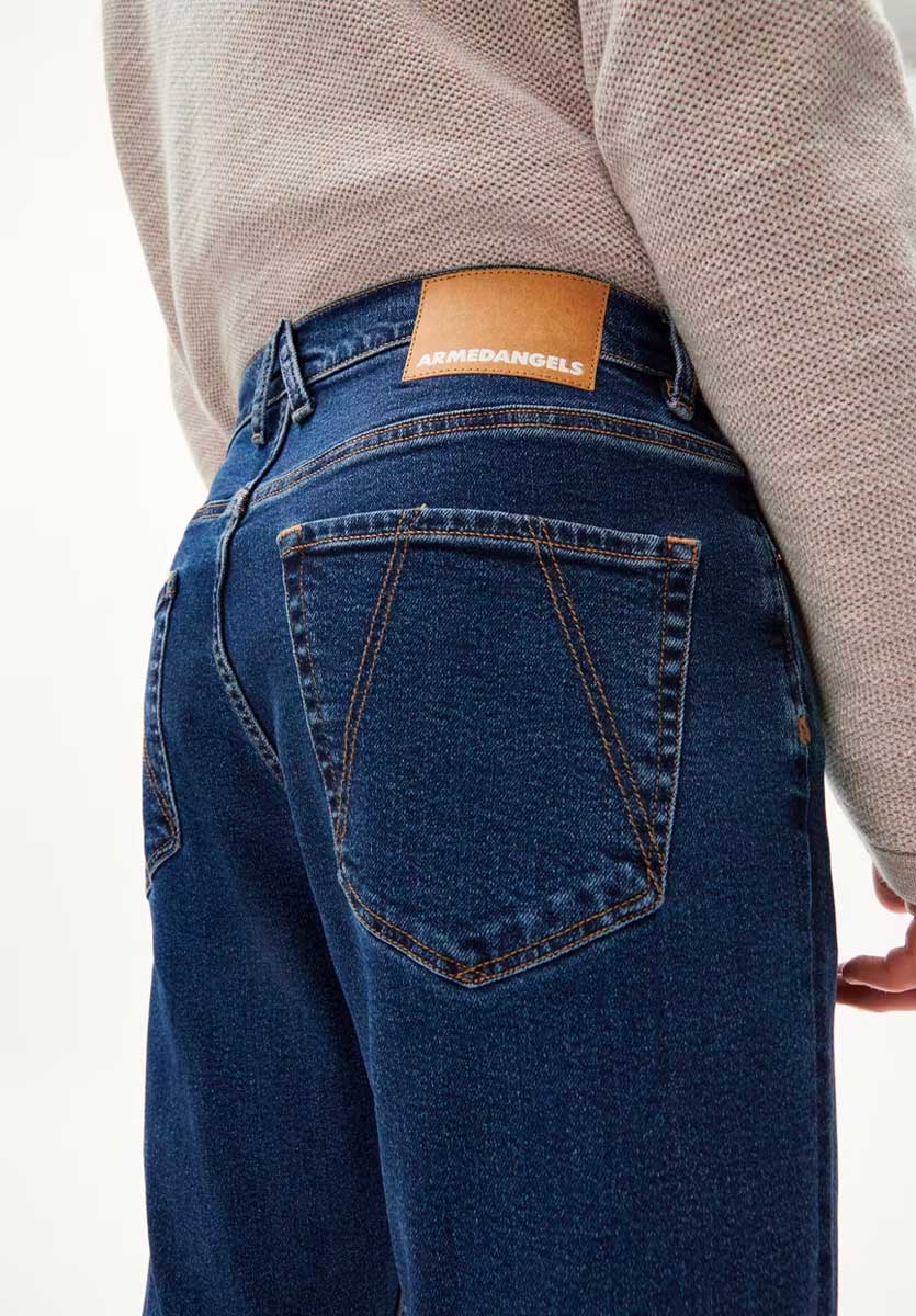 ARMEDANGELS Aarjo Tarpa Tapered Fit Jeans Herren Armedangels_Aarjo-Tarpa-Jeans_Men_Whale_04
