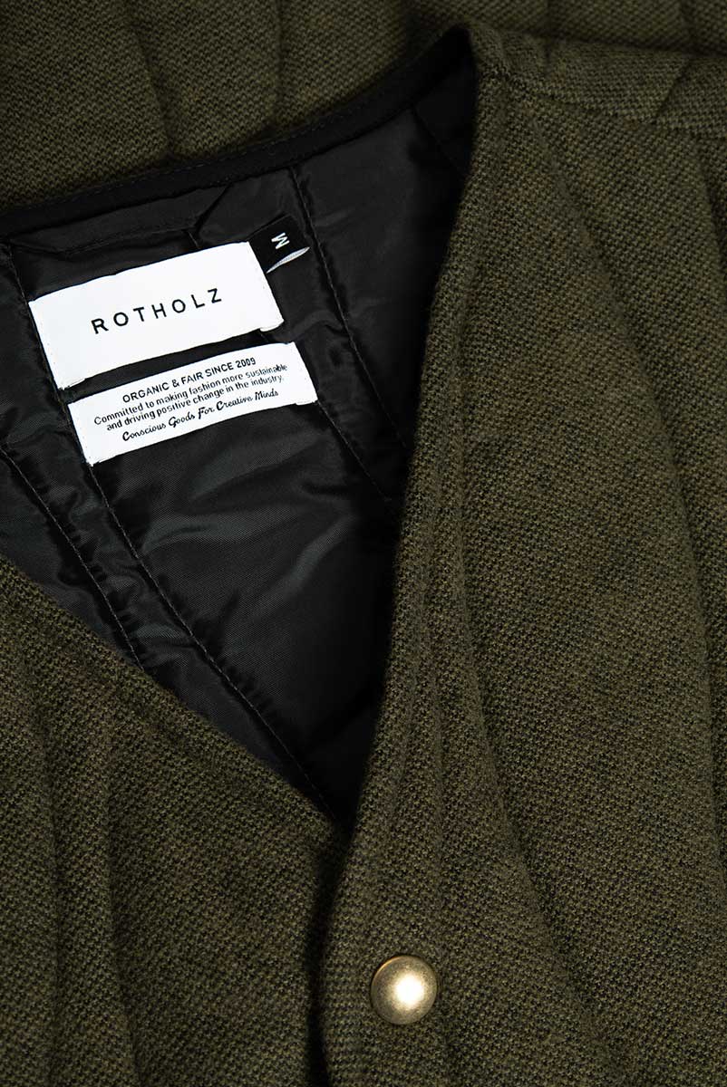 ROTHOLZ Flanell Weste Unisex Rotholz_FlannelQuiltVestOrganicCotton-MossGreen_02