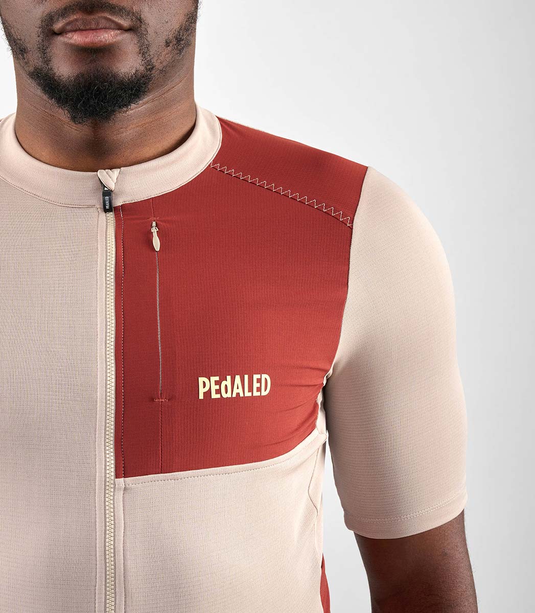 PEdALED Odyssey Merino Radtrikot Herren PEdALED_ODYSSEY_MERINO-JERSEY_beige_06