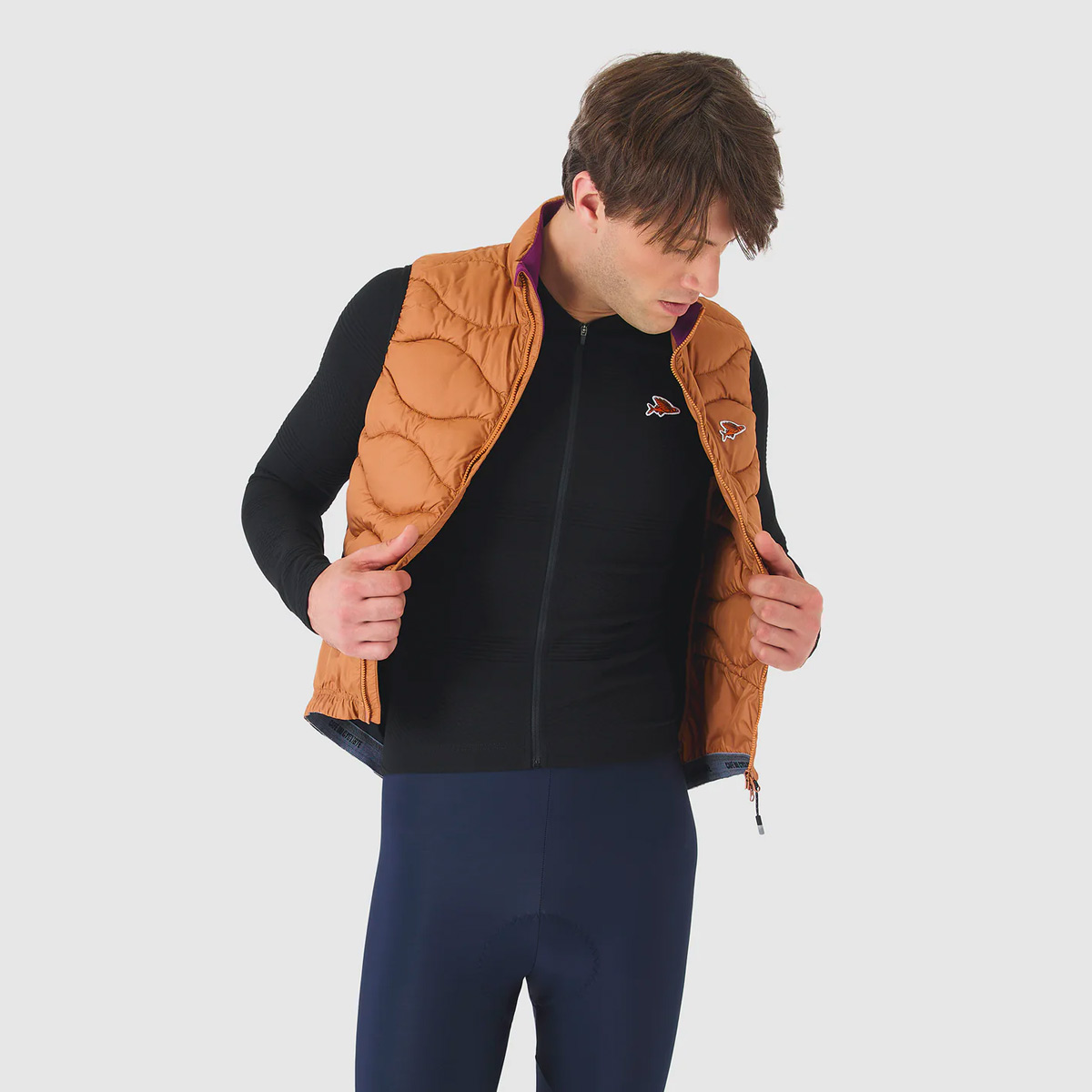 Alexia Weste Unisex Cafe-du-Cycliste_Alexia-Packable-Padded-Thermal-Gilet-Unisex_Cashew_06