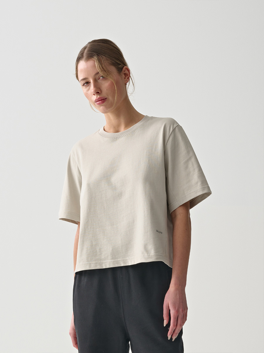 MAAP Essentials T-Shirt Damen Maap_MPWTO240624_FOG1-Womens-Essentials-Tee_Fog_Aero_04