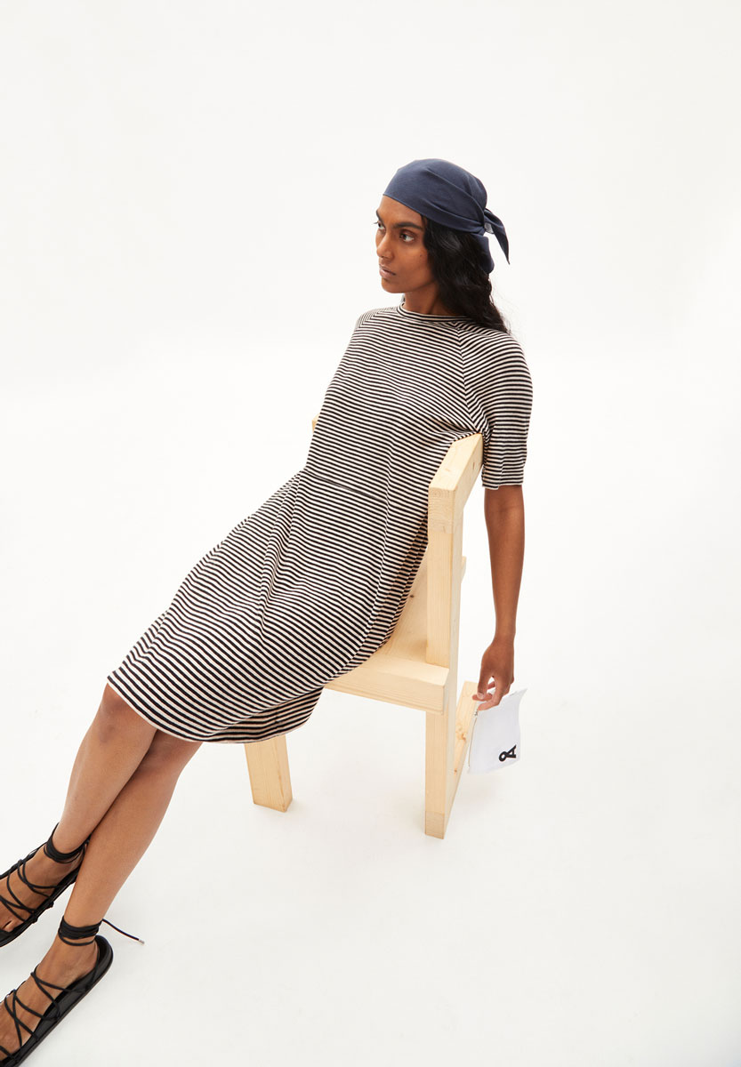 ARMEDANGELS Chaaru Lovely Stripes Jerseykleid Damen ARMEDANGELS Chaaru Lovely Stripes Jerseykleid Damen