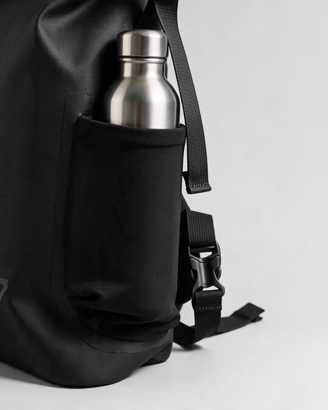 GENVELO_Rolltop-Rucksack_2