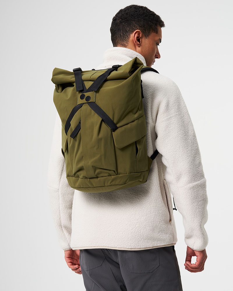 Pinqponq Kross Solid Rolltop 20L Rucksack pinqponq-PPC-KRS-001-70100-Kross-Solid-Olive-2