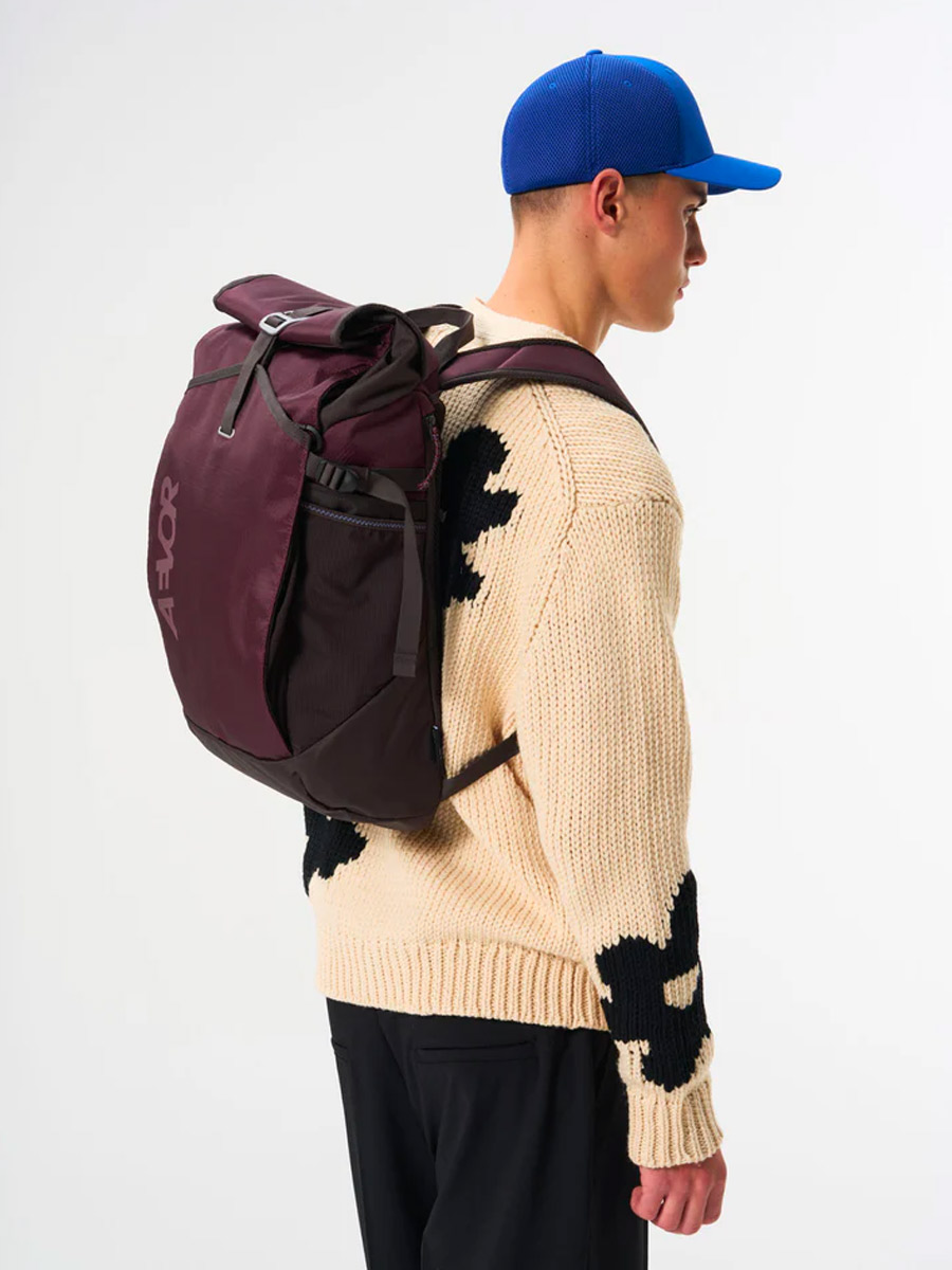 AEVOR Roll Pack 20L Rucksack AEVOR_Roll-Pack_Backpack_Cherry-Gateau_02