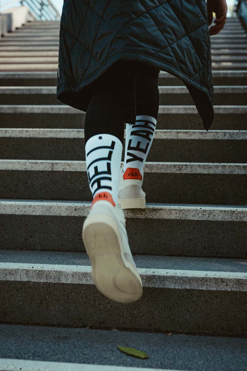FINGERSCROSSED Hell Yeah 2.0 Radsocken Unisex 72dpi_1017_WWW-CHRISTOF-WOLF-COM_PaulPrediger_HW23dRPoAZdXpJfGK