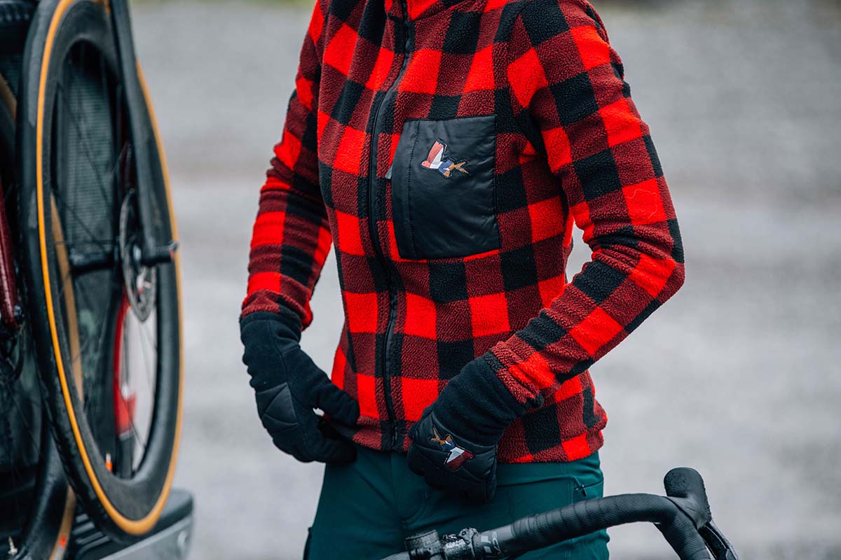 Café du Cycliste Solange Langarm Radtrikot Damen Cafe_du_Cycliste-Solange_Mountain_Style_Gravel_Jersey-Red-Black-5
