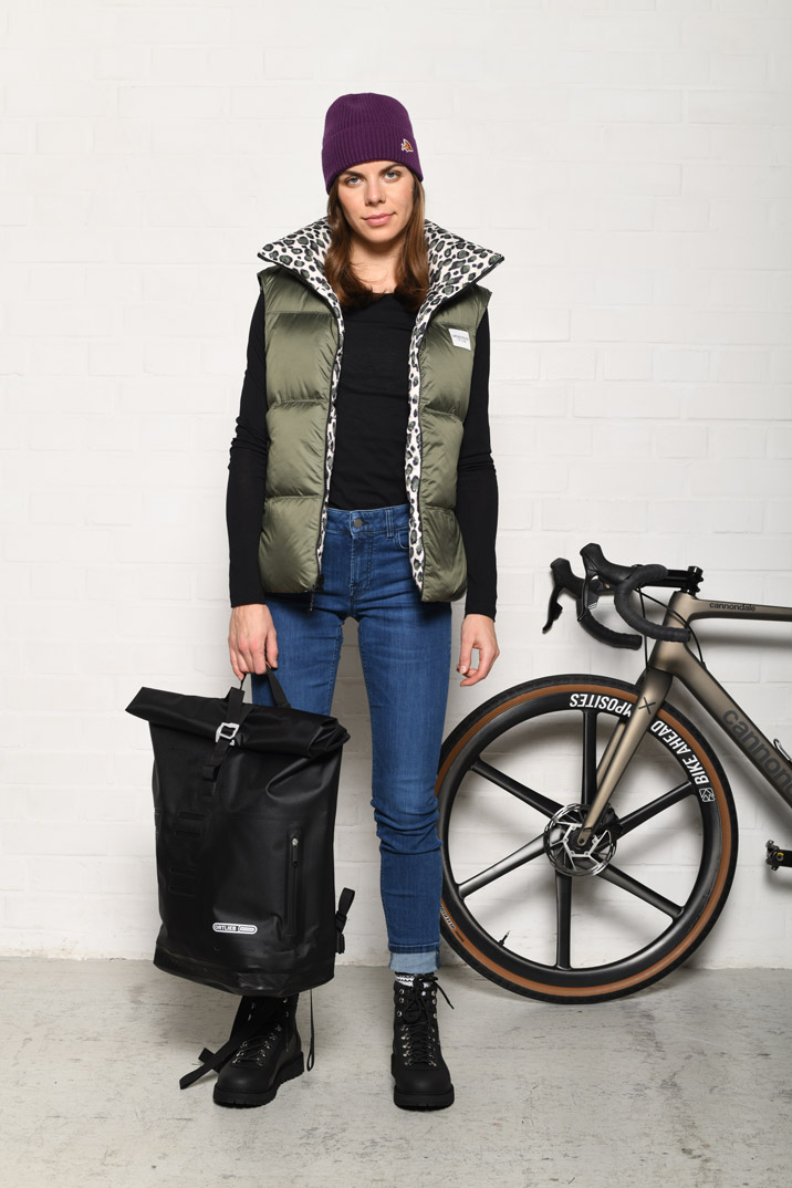 Café du Cycliste Coralie Thermo Weste Unisex 2Outfit5-1QC0LVAO6Kec1Q