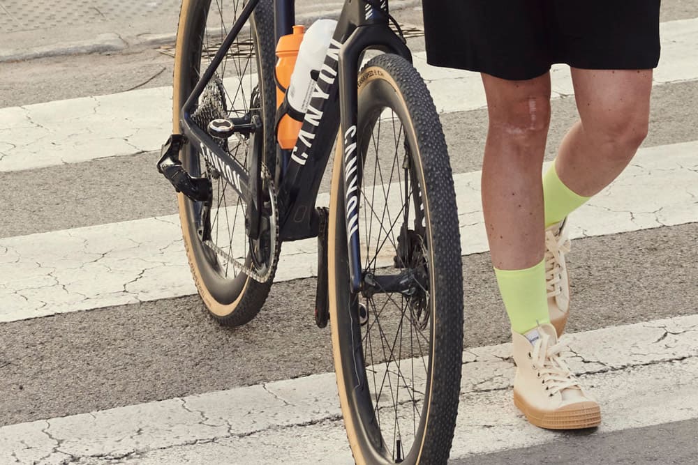 NOVESTA Star Dribble Mid Sneaker Unisex Imogen_Outfit_2-10