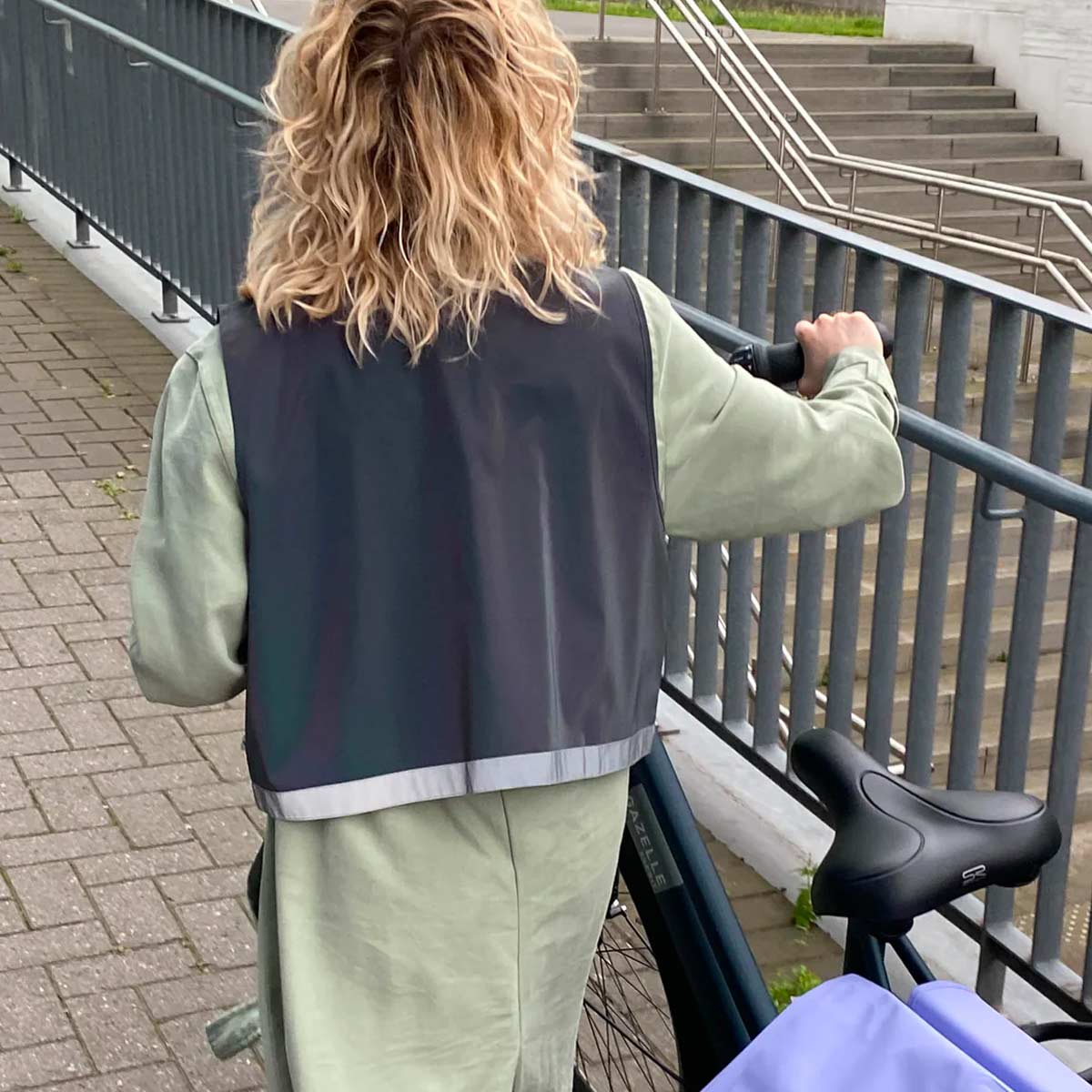 Gofluo Blackstar Reflektierende Wasserdichte Fahrrad-Weste Damen Gofluo Blackstar Reflektierende Wasserdichte Fahrrad-Weste Damen