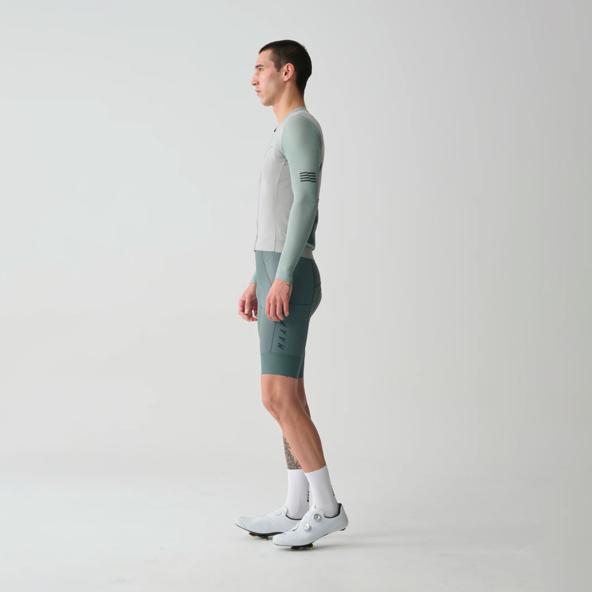 MAAP Evade Pro Base 2.0 Langarm Radtrikot Herren Maap_Evade-Pro-Longsleeve-Jersey_Men_Ghost-Grey_03