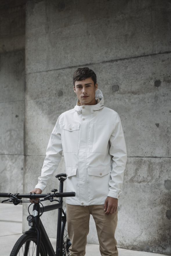 Undyed Pocket Rain Jacket Men