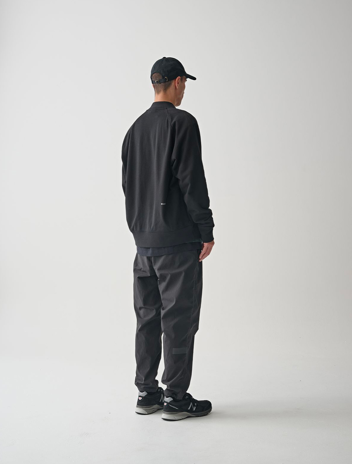 Essentials Zip Crew Men