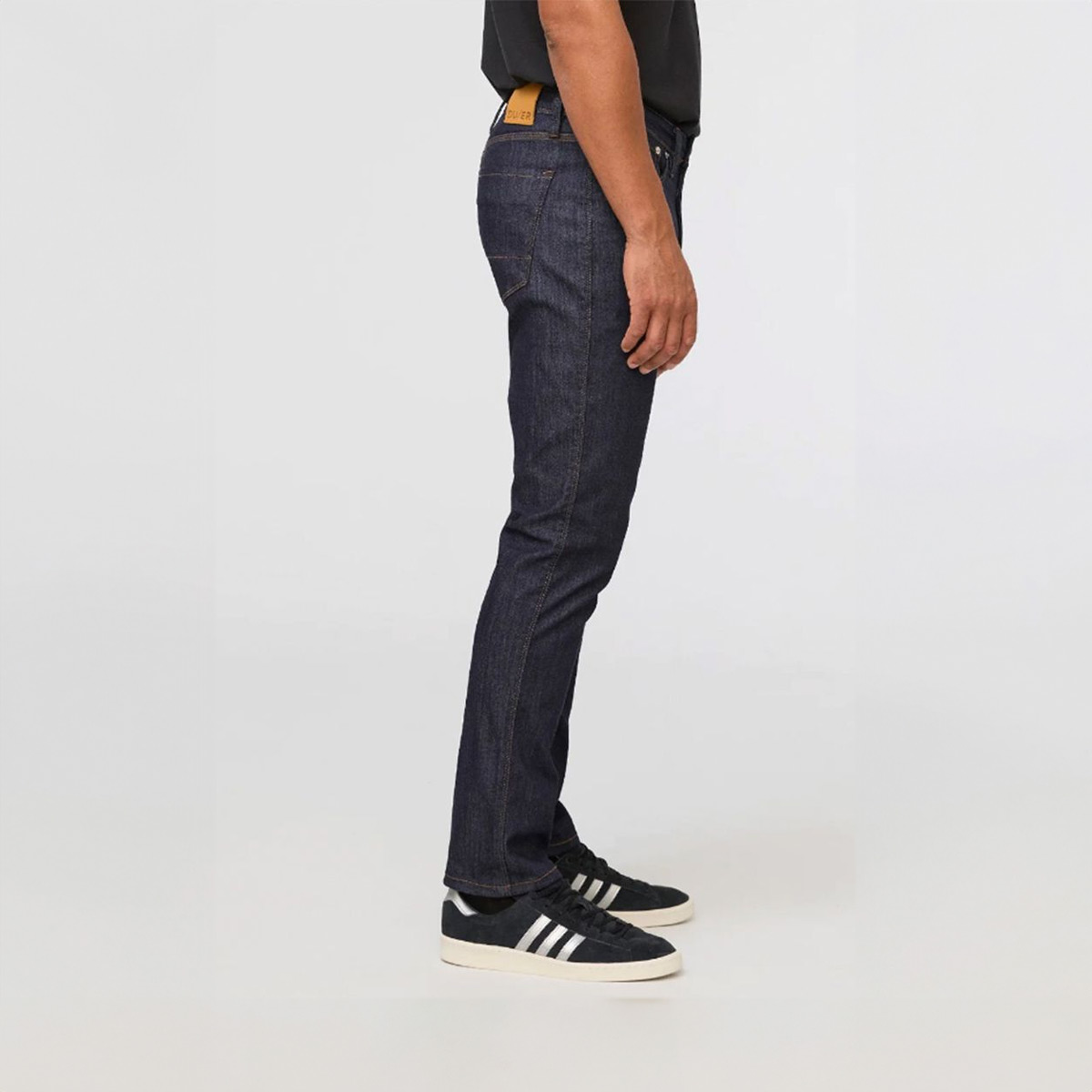 DUER Performance Relaxed Fit Taper Jeans Herren DU-FLR2001-38-34-BK_Performance-Denim-Relaxed-Taper-Jeans-Men_Heritage-Rinse_03