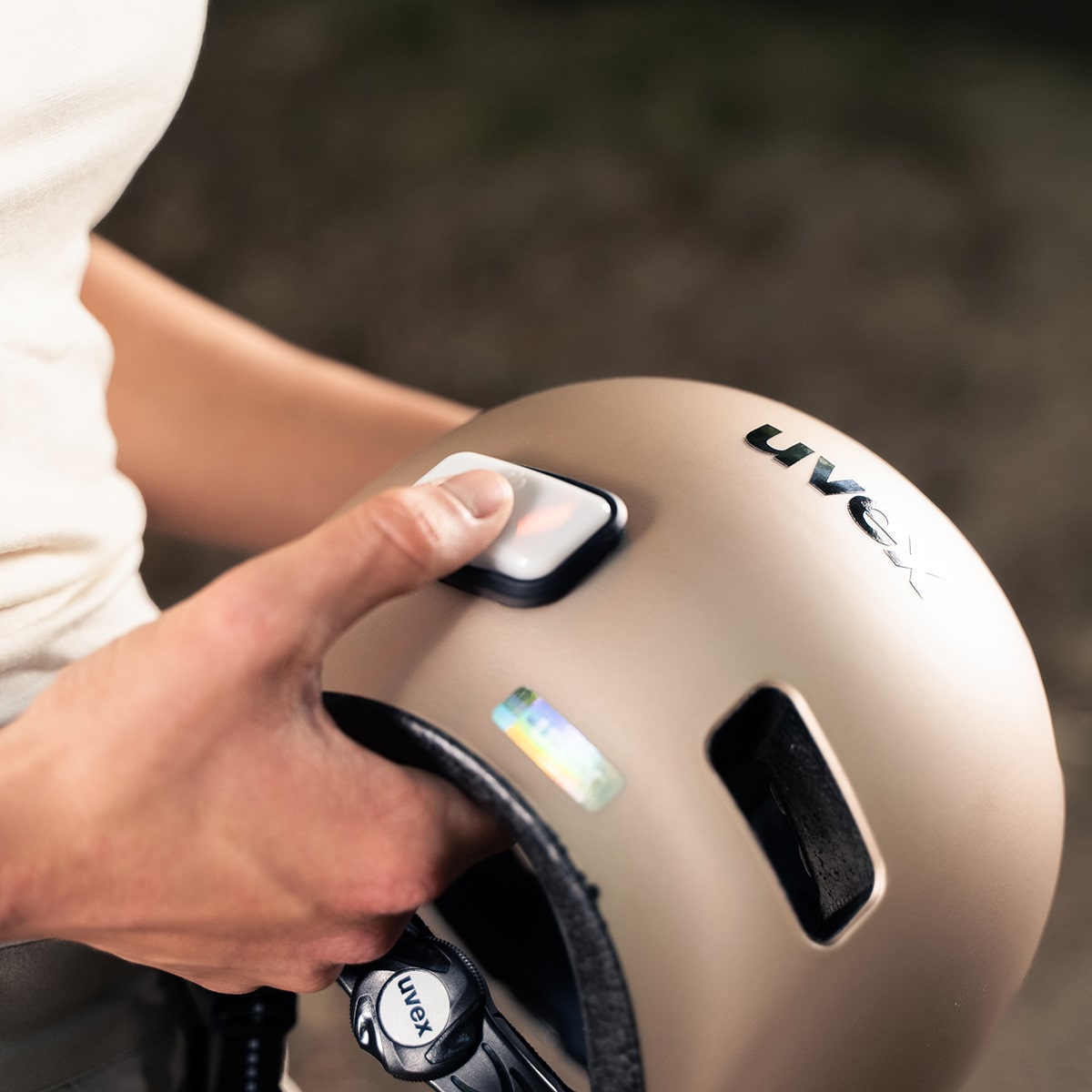 uvex city 4 Fahrradhelm uvex-city-4-fahrradhelm-light-imagebild-pp