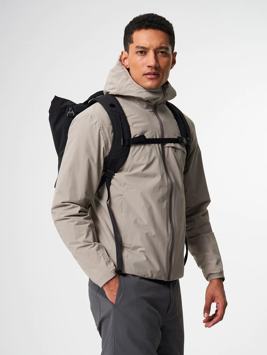 Pinqponq Kross Solid Rolltop 20L Rucksack pinqponq_KROSS_Rucksack-Rolltop_solid-black_06