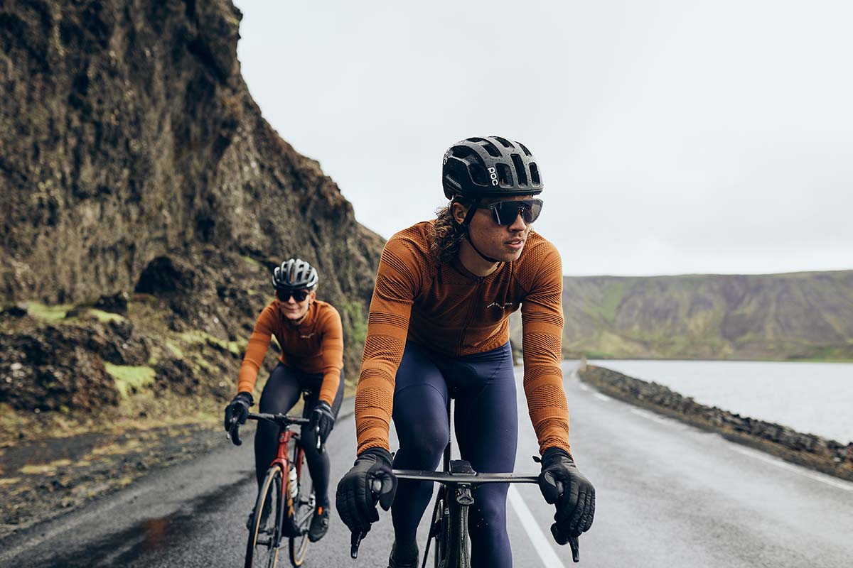 Café du Cycliste Corinne Langarm Radtrikot Herren Cafe_du_Cycliste-Corinne_textured_jersey-Cinnamon-4