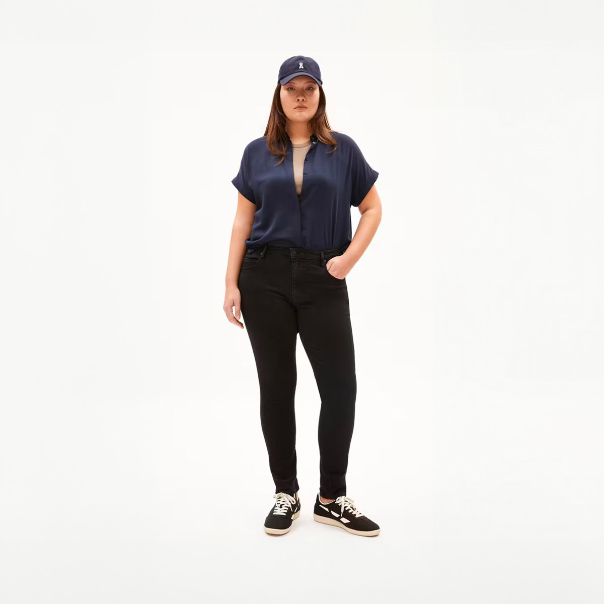 ARMEDANGELS Tillaa X Stretch Medium Waist Skinny Jeans Damen Armedangels_TILLAA-X-STRETCH_Black-night_07Hn7vihWL45Him