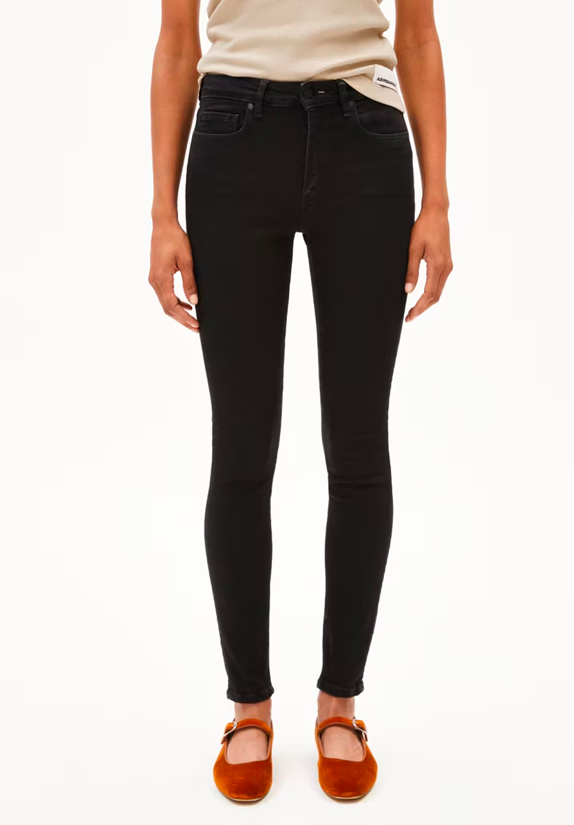 TILLAA X STRETCH Mid Waist Jeans Women