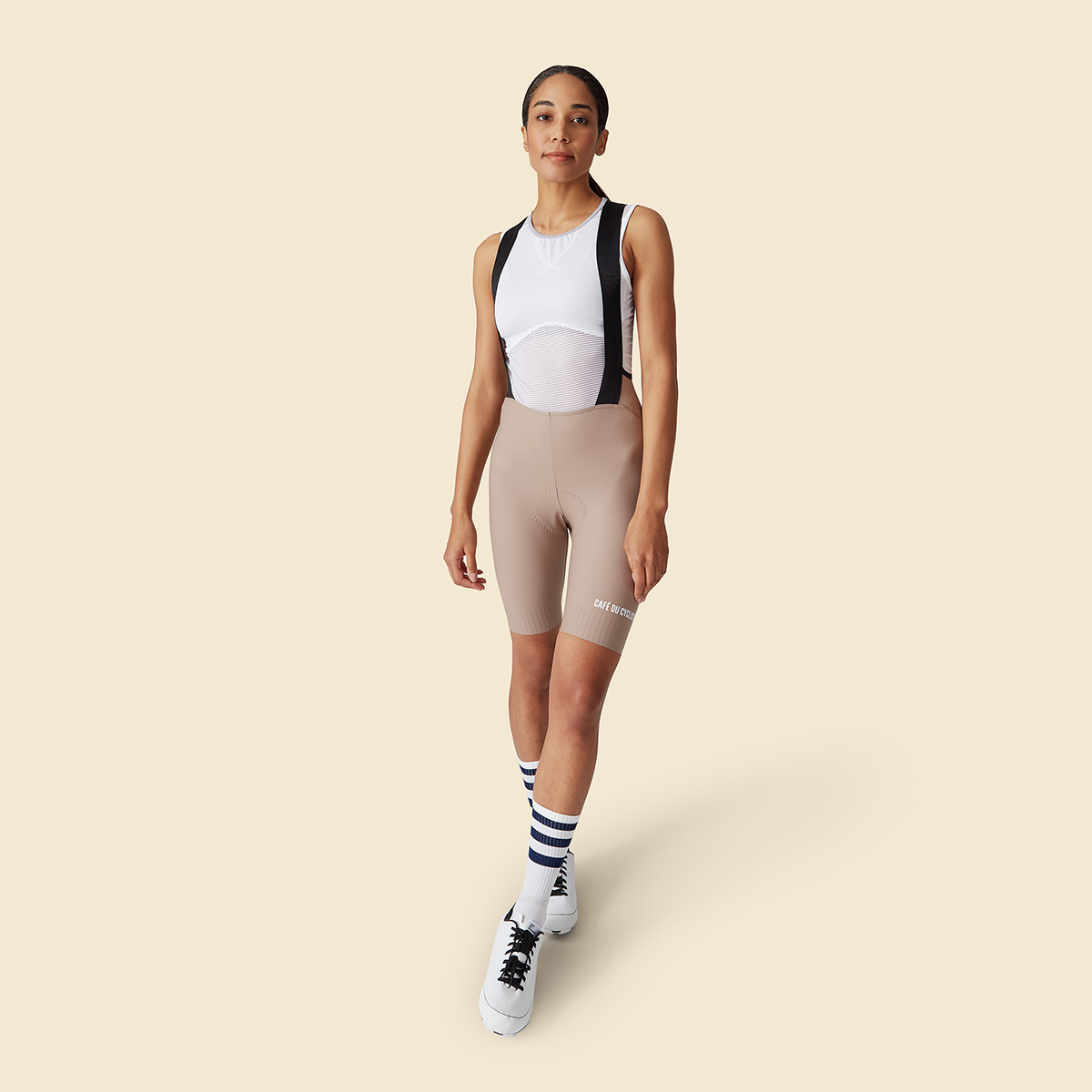 Café du Cycliste Marinette Bib Fahrradhose Damen Cafe-du-Cycliste-MARINETTE_Womens-Bibshort_Oyster_04