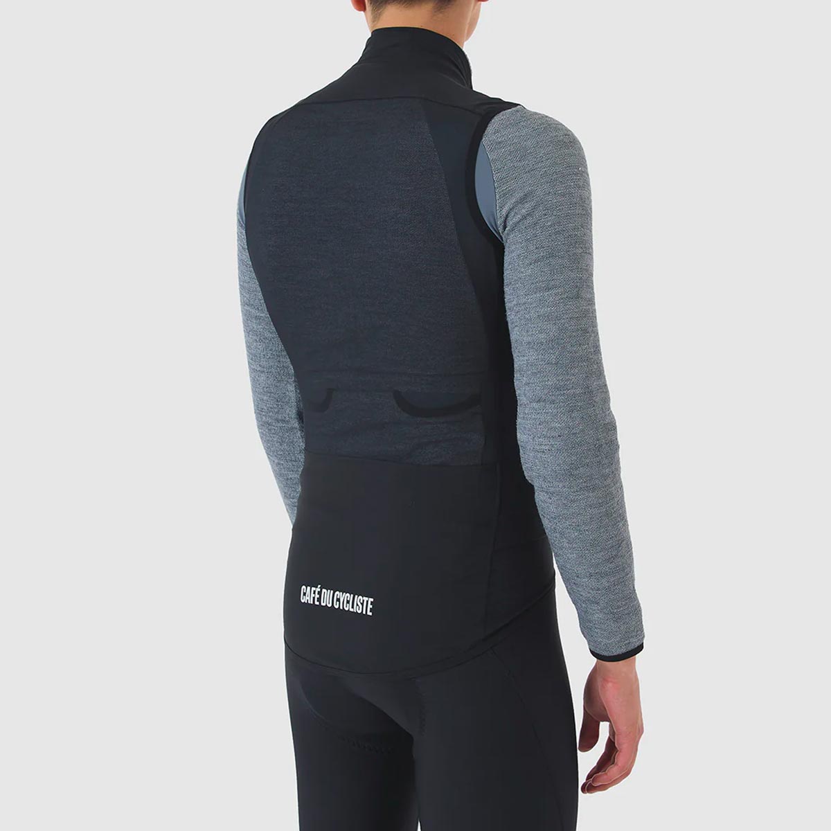 Café du Cycliste Edith Windweste Herren Bekleidung, Weste, Langarm, Ärmel