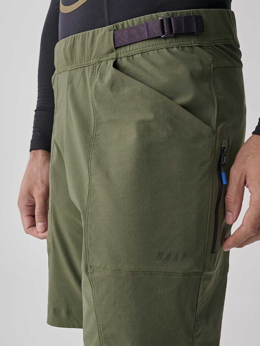 MAAP Alt_Road Shorts Herren MPMBM240124_LOAM-Alt_Road-Overshort_Loam_03