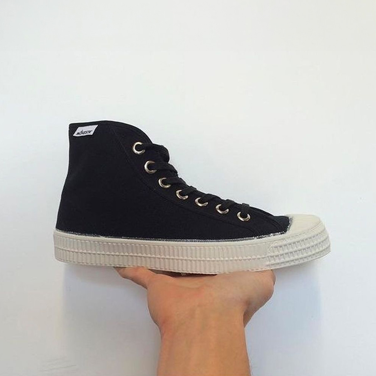 NOVESTA Star Dribble 60 Mid Sneaker Unisex Novesta_Star-Dribble-60_Unisex_black_02