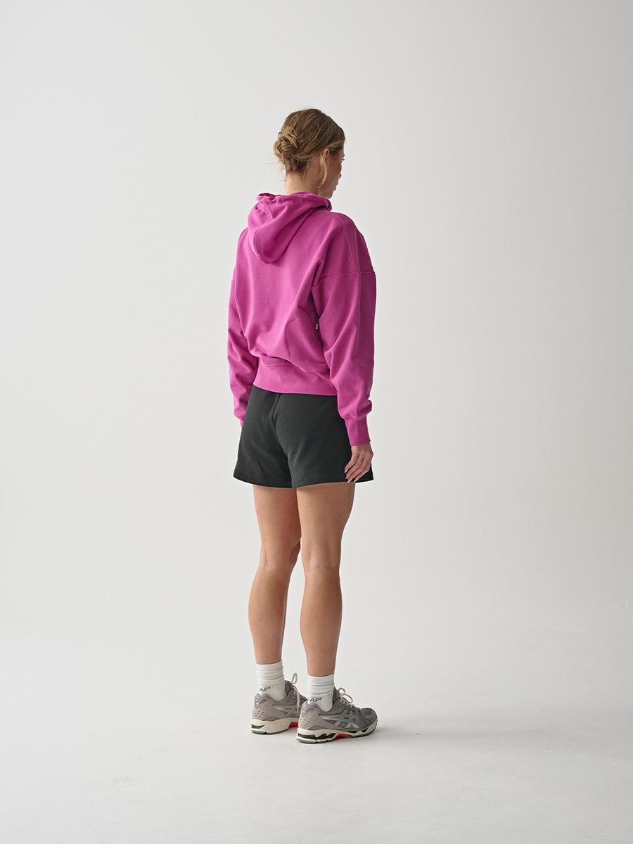 Essentials Sweat Short Women