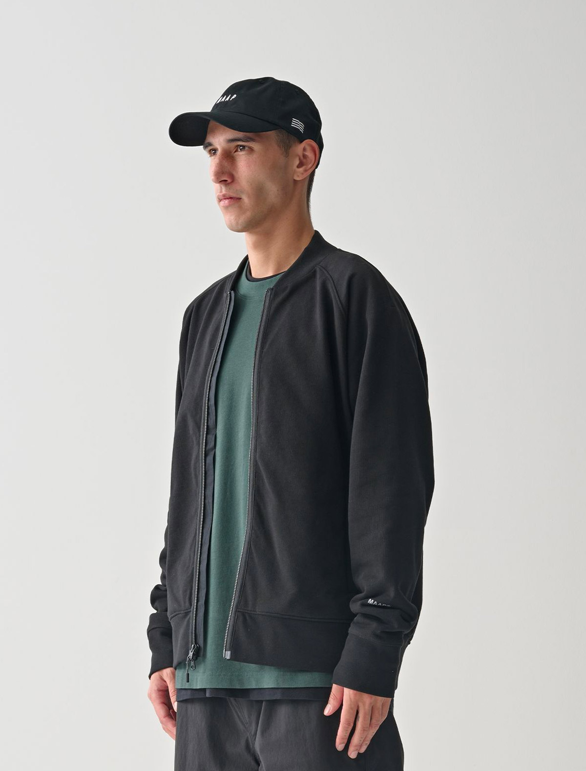 Essentials Zip Crew Sweatjacke Herren  Maap_MPMTO240724_BLAK-Essentials-Zip-Crew_Black_04