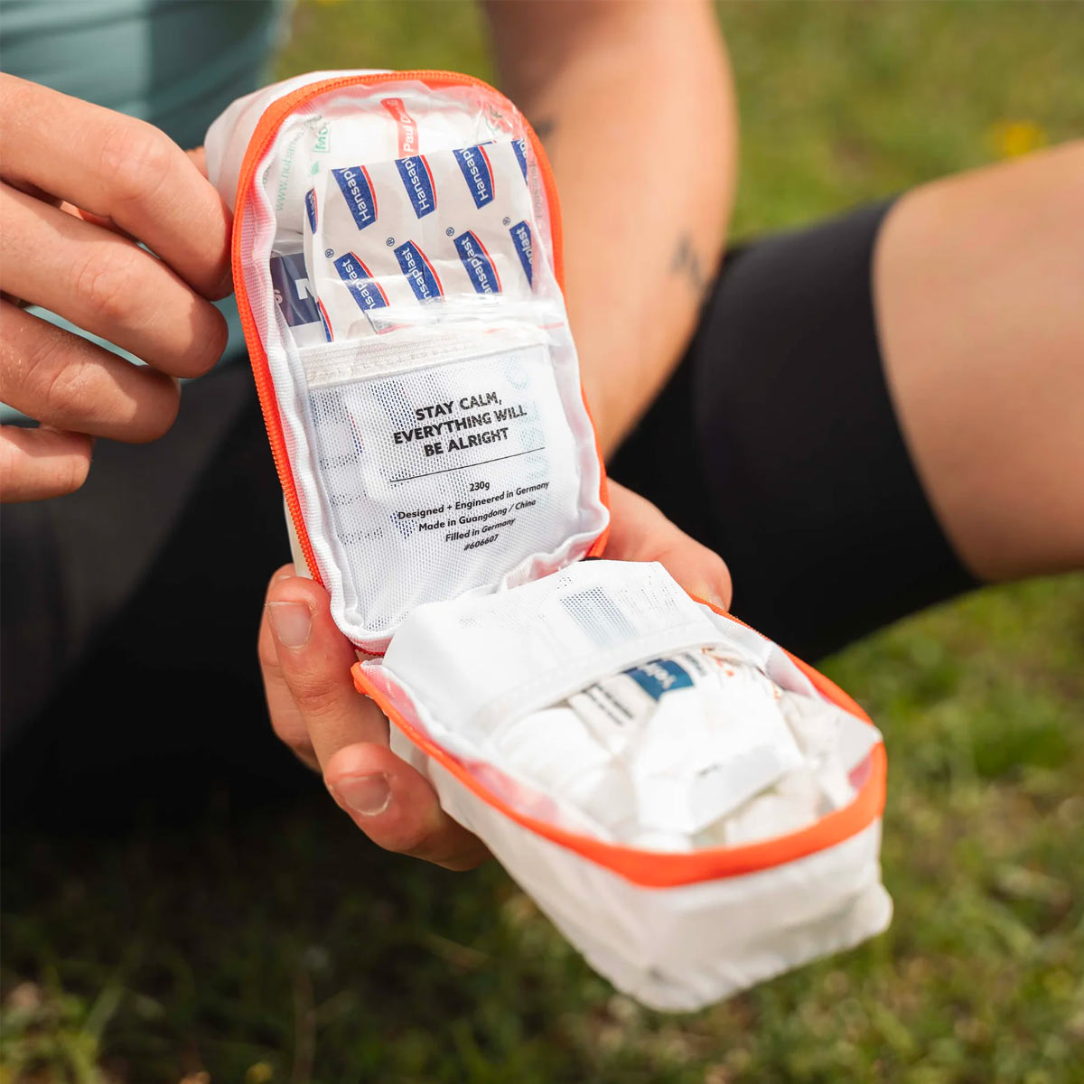 FIRST AID KIT/ 01 Cyclite_First-Aid-Kit-White_02
