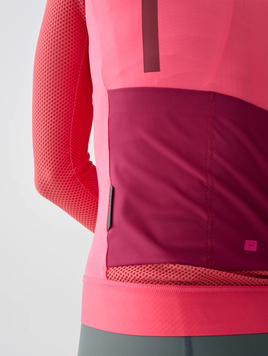 MAAP Evade Pro Base 2.0 Langarm Radtrikot Damen Maap_Womens-Evade-Pro-Base-LS-Jersey-2.0_Women_Epic-pink_06