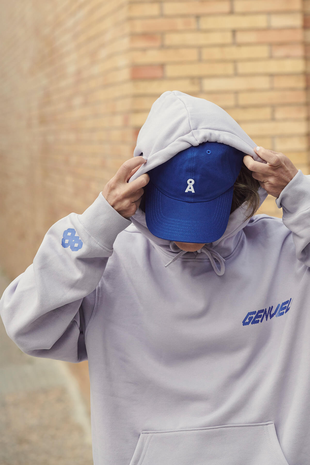 GENVELO_Hoodie
