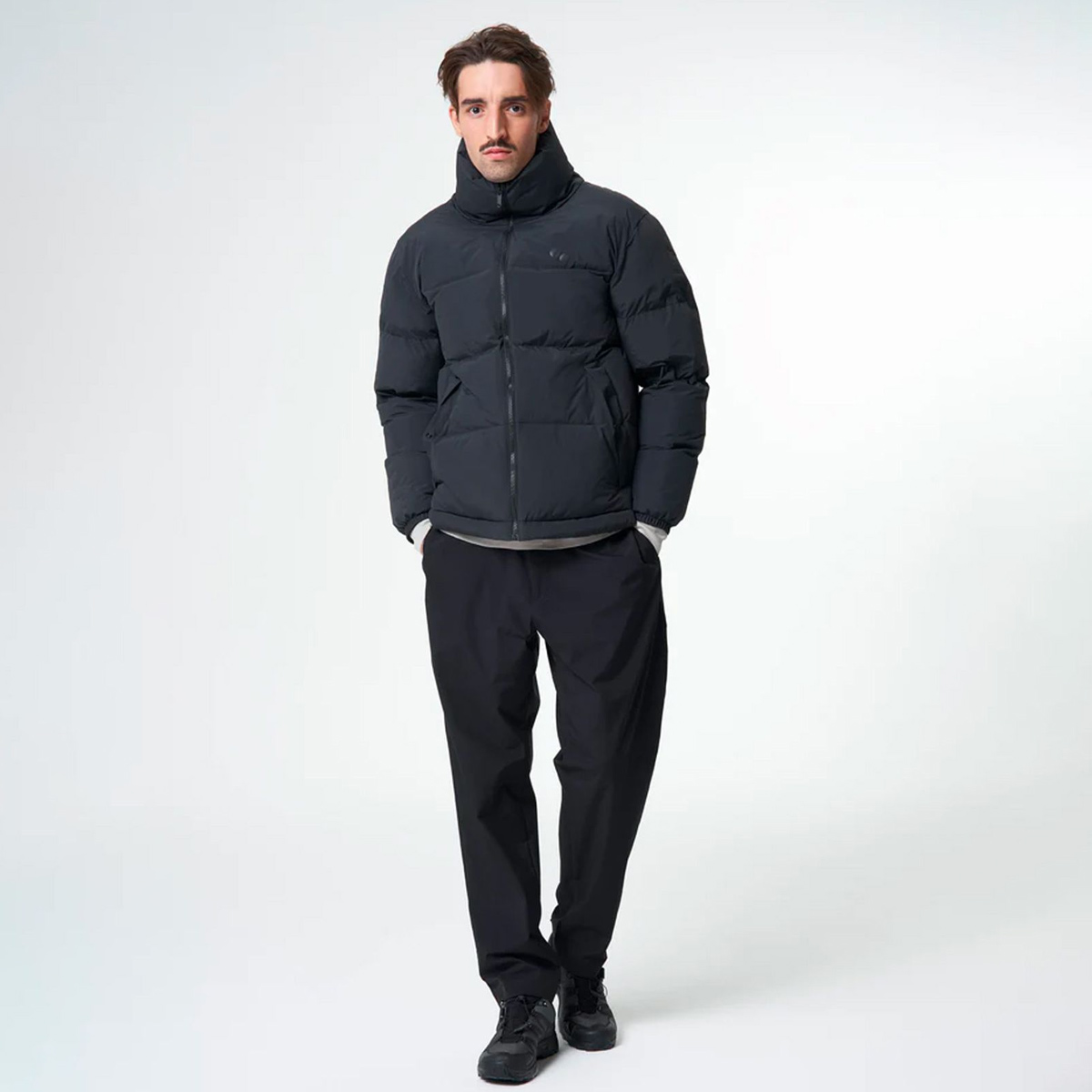 Pinqponq Puffer Steppjacke Unisex pinqponq_Puffer-Jacket_Unisex_Peat-Black_05