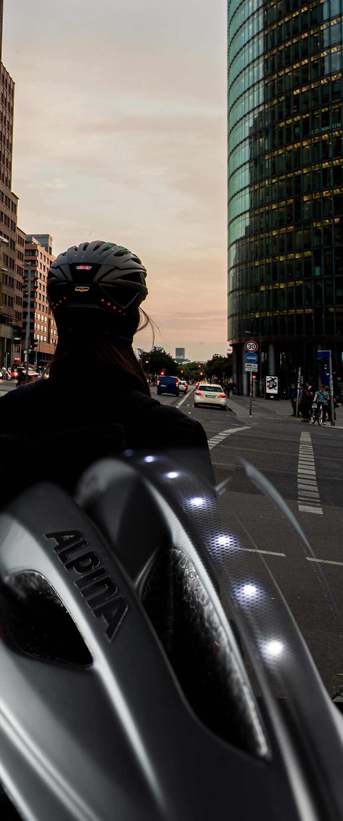 HAGA LED Fahrradhelm