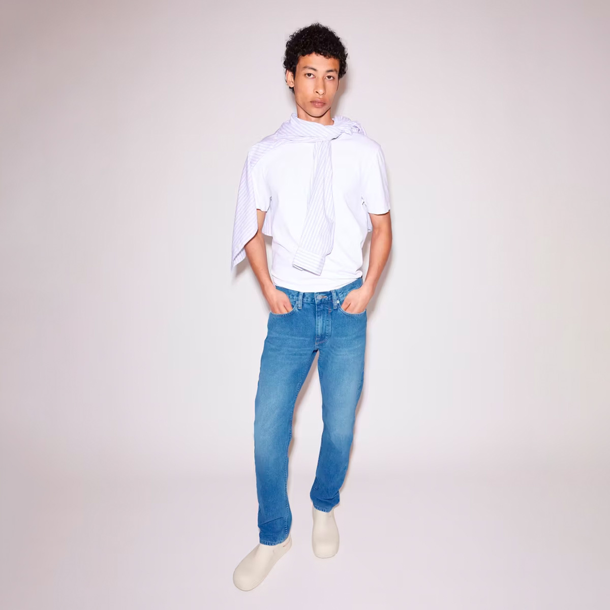 ARMEDANGELS Dylaano Straight Fit Jeans Herren Armedangels_DYLAANO-Jeans-Men_sprinkle-blue_02