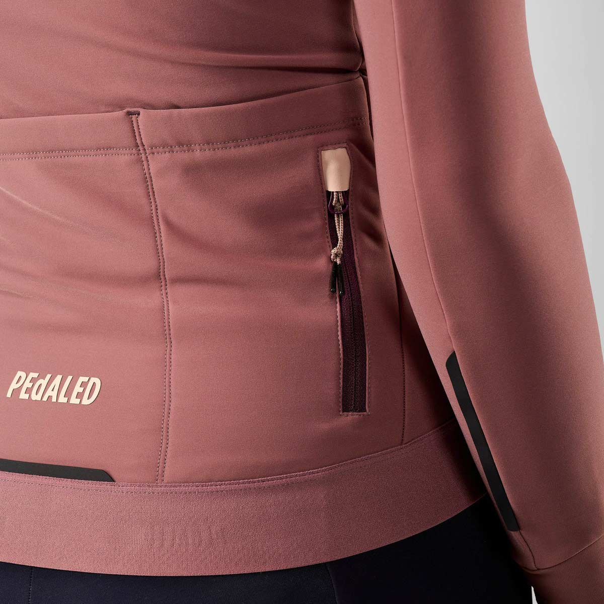 Pedaled_Odyssey-Long-Sleeve-Jersey_Women_Dark-Rose_07