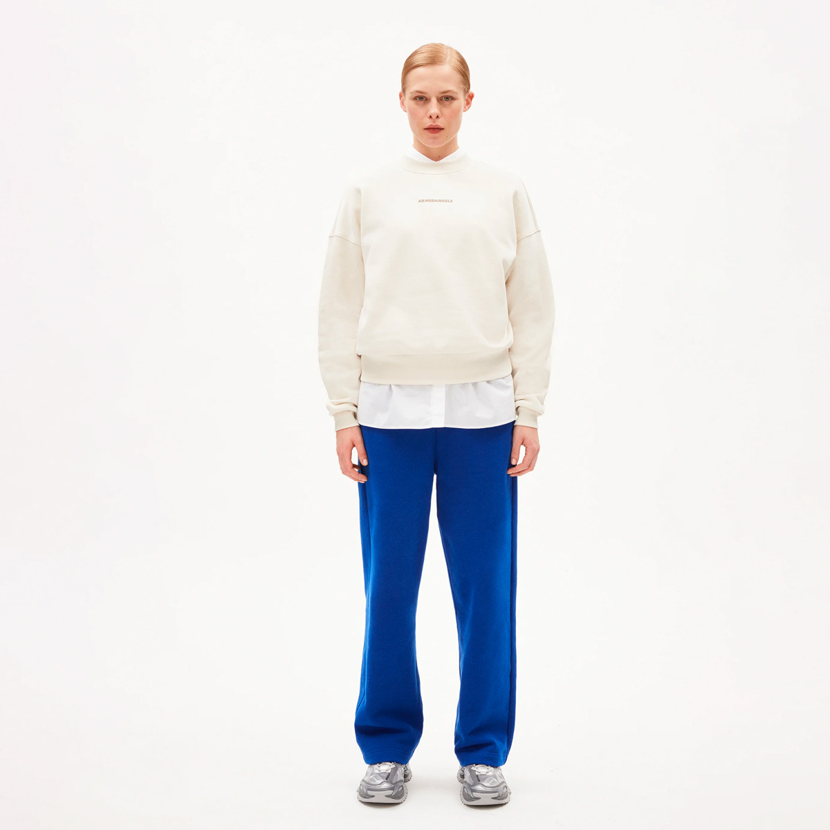 ARMEDANGELS Alizaa Nestling Sweatshirt Damen ArmedAngels_ALIZAA-NESTLING-Sweatshirt-Women_undyed_05