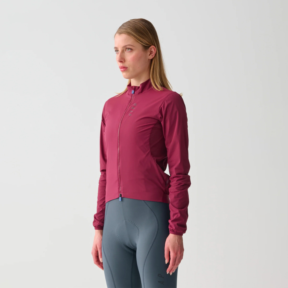 MAAP Flow Isolierte Jacke Damen Maap_Womens-Flow-Insulated-Jacket_Women_Dark-Plum_02