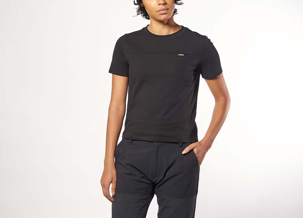 Chrome Industries Holman Performance T-Shirt Damen AP-481-Chrome-Holman-PerformanceSS-W-on-body