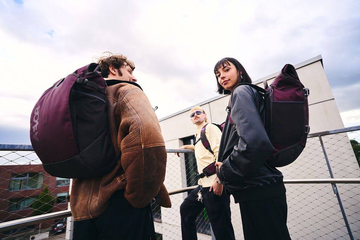 AEVOR Roll Pack 20L Rucksack AEVOR_Roll-Pack_Backpack_Cherry-Gateau_11