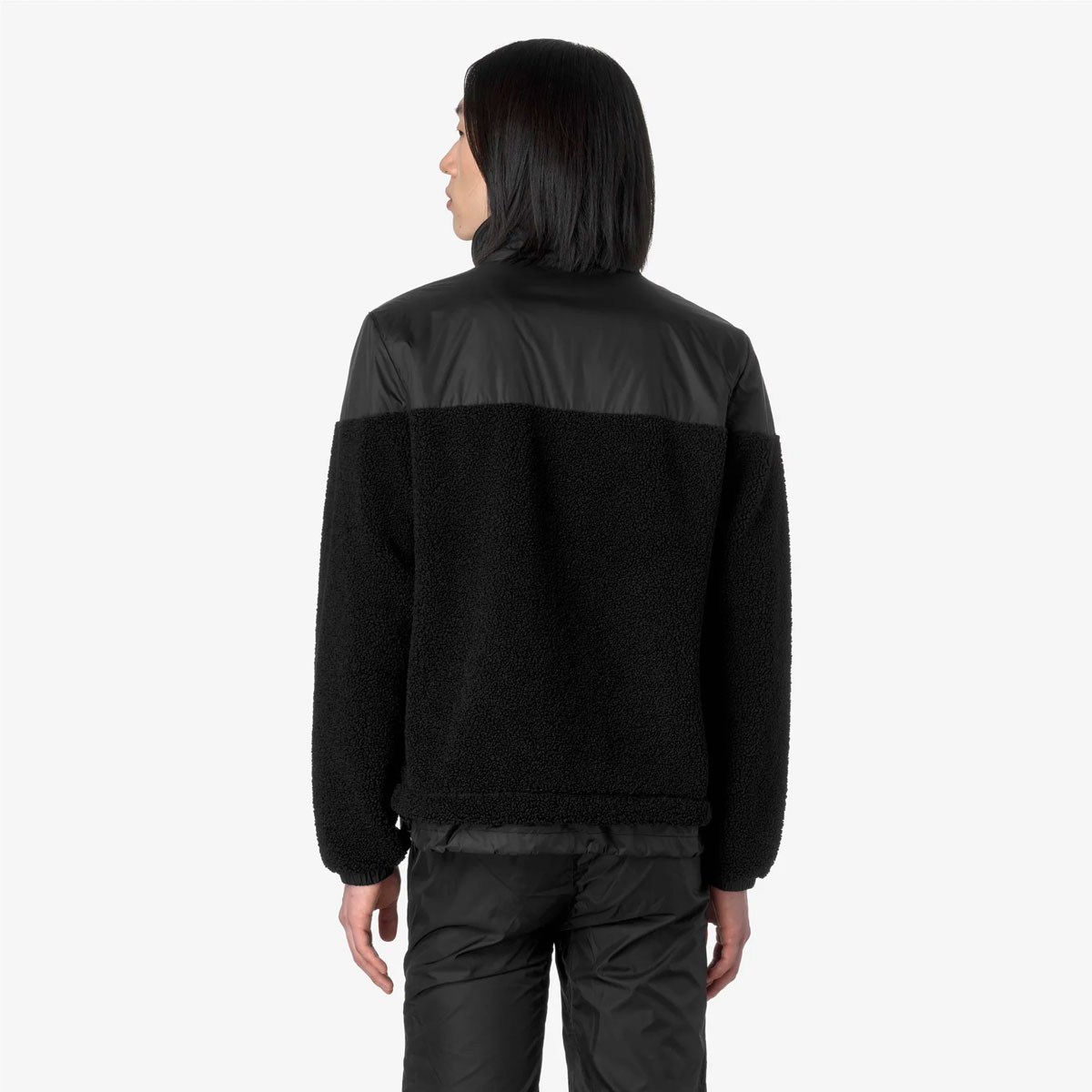 K-WAY Le Vrai 3.0 Jilde Orsetto Fleecejacke Unisex K-Way_Le-Vrai-3-0-Jildaz-Orsetto_Fleece_Windproof-Hoodie_BLACK-PURE_05, Mantel, Jacke, Fleece, Person, Pullover