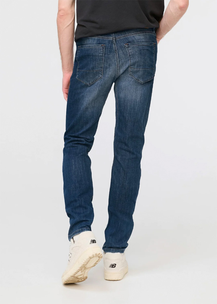 Performance Denim Slim Jeans Men