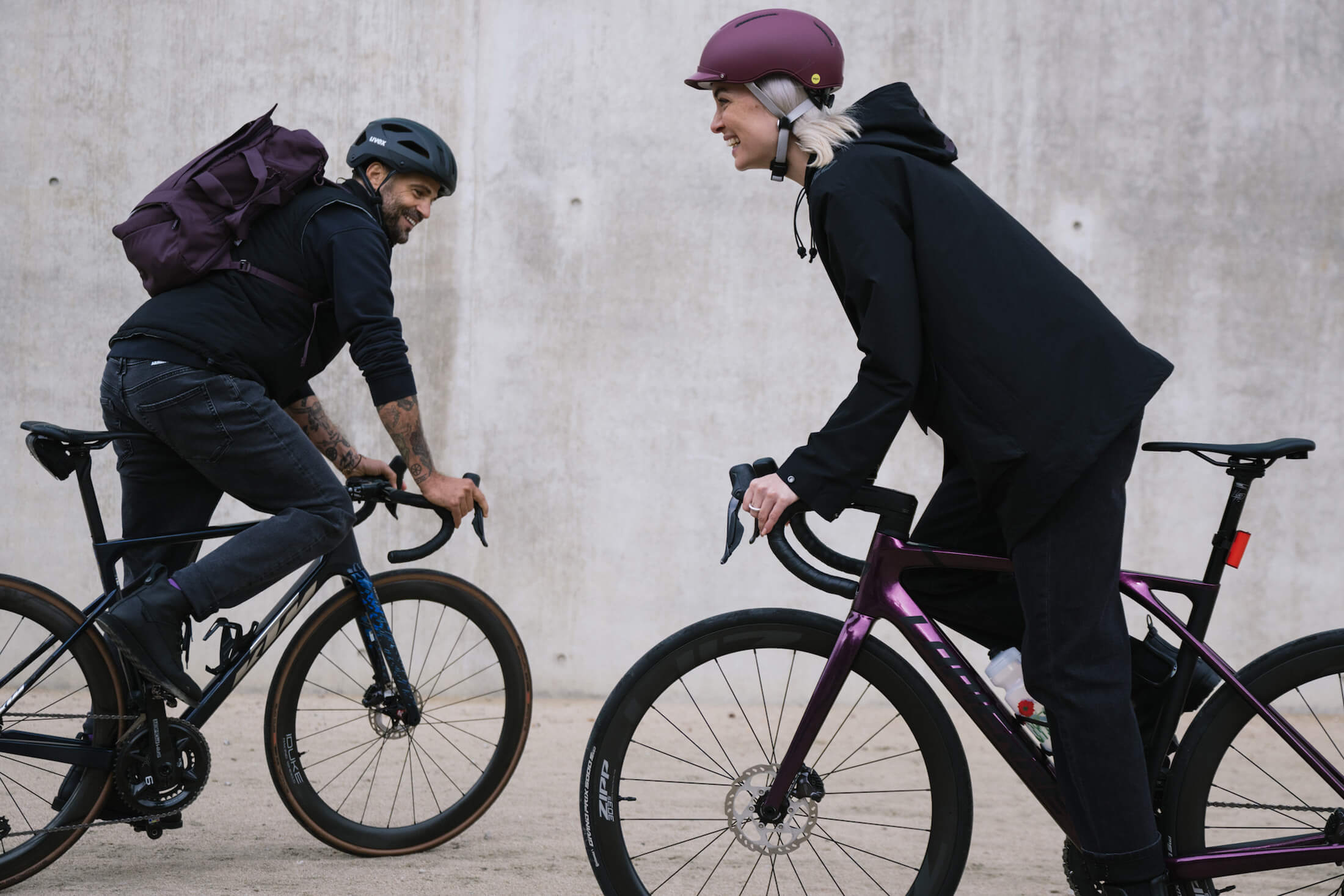 Kontakt GENVELO LinkedIn oder Formular