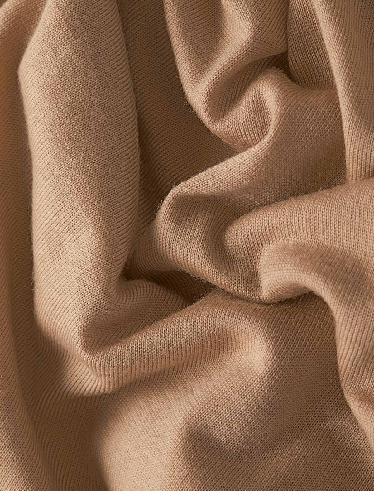 Icebreaker Wilcox LS V Merino Strickpullover Damen Icebreaker-SS22-Women-Wilcox-LS-V-Sweater-PRALINE-0A56DD347_6