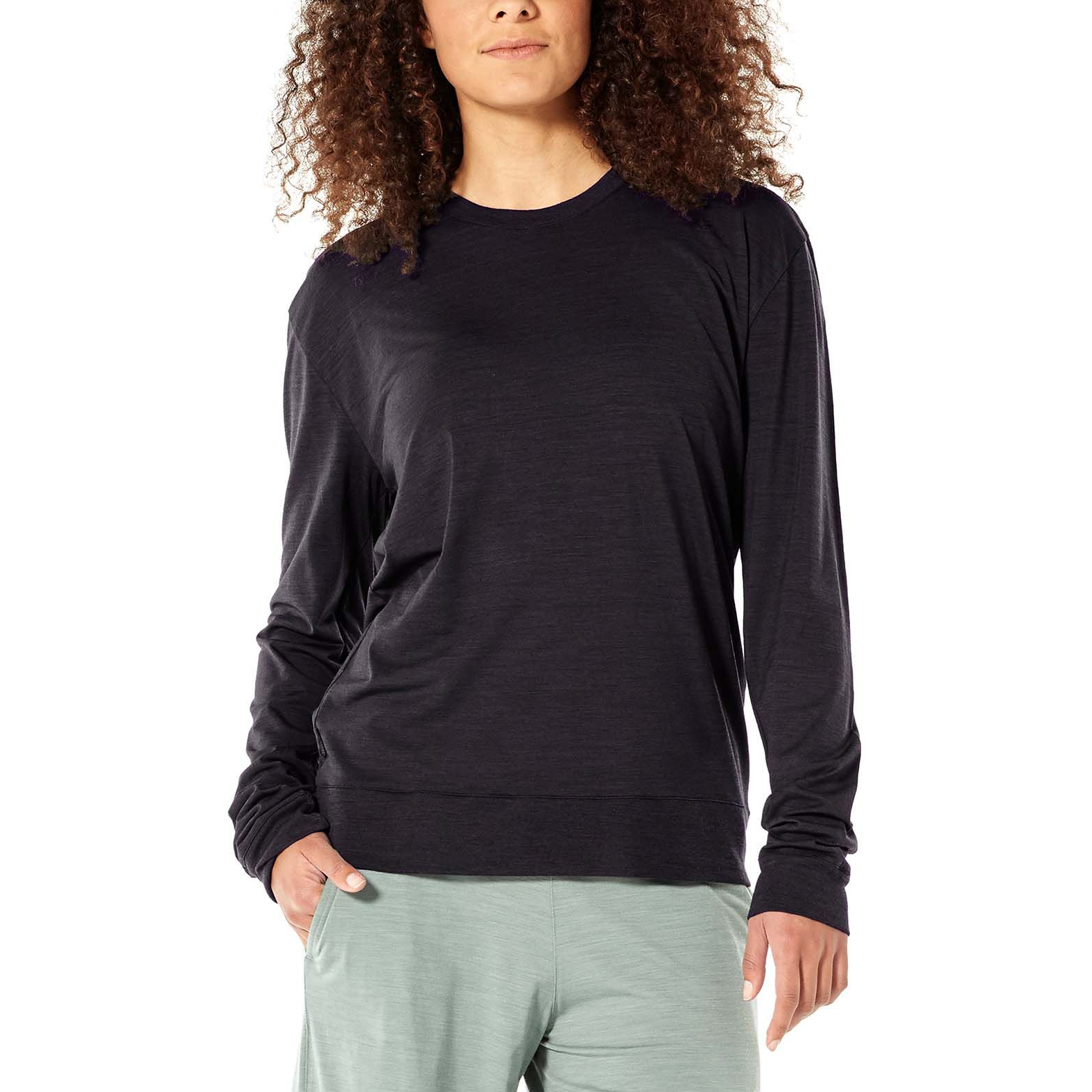 Icebreaker Nature Dye Drayden Langarmshirt Damen 105031019_2-LIFE-WOMEN-NATURE-DYE-DRAYDEN-LS-CREWE-vorne-on-body