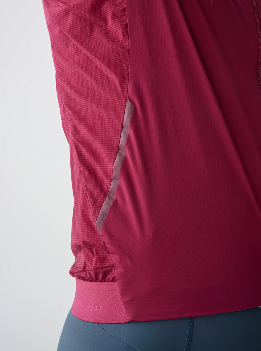MAAP Flow Isolierte Weste Herren Maap_Flow-Insulated-Vest-Men_Dark-Plum_04