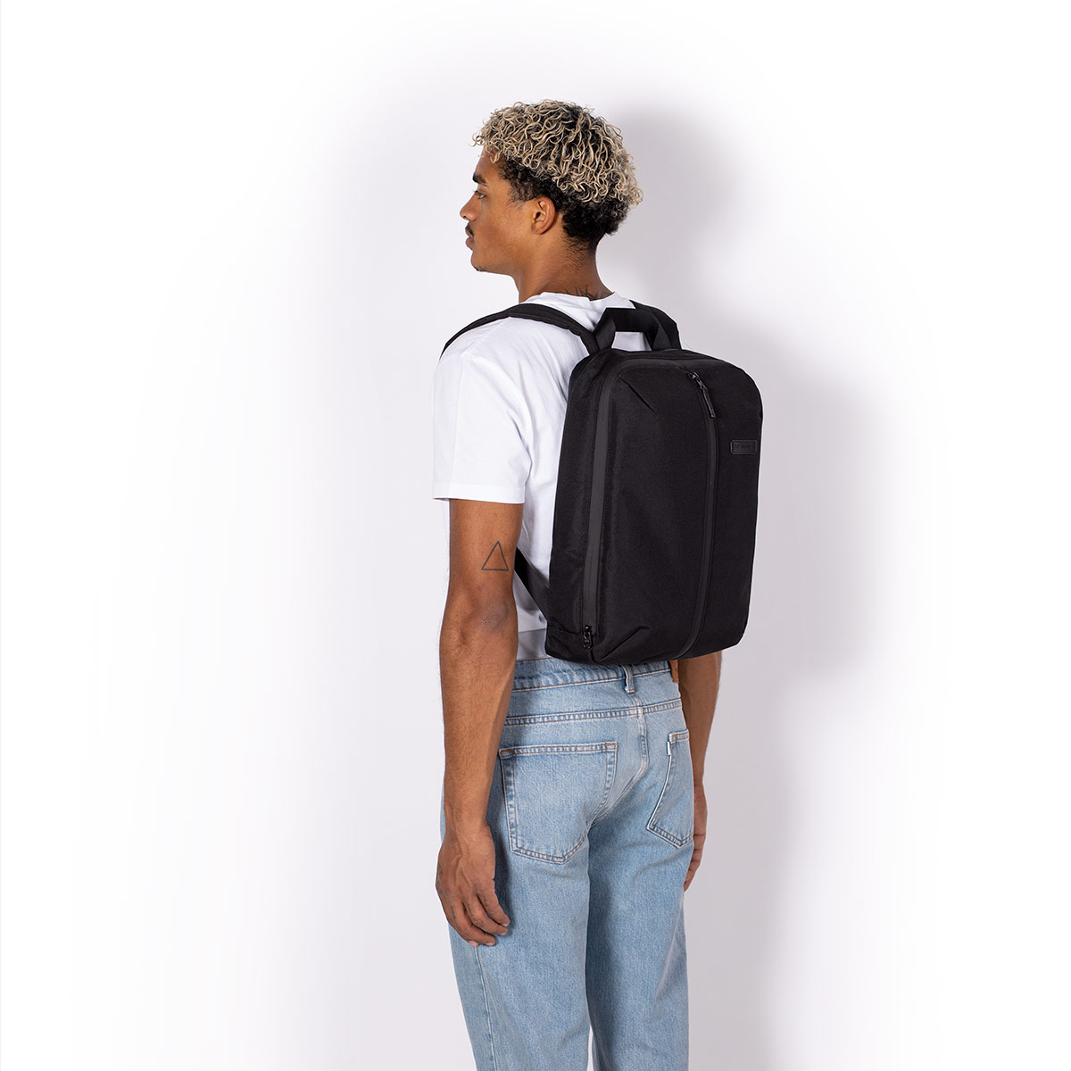 Ucon Acrobatics Janne 15L Rucksack UA_Janne-Backpack_Stealth-Series_Black_08